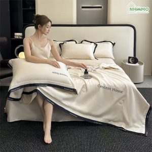 Chăn Hè Phi Lụa Cao Cấp Minimail Màu Vàng