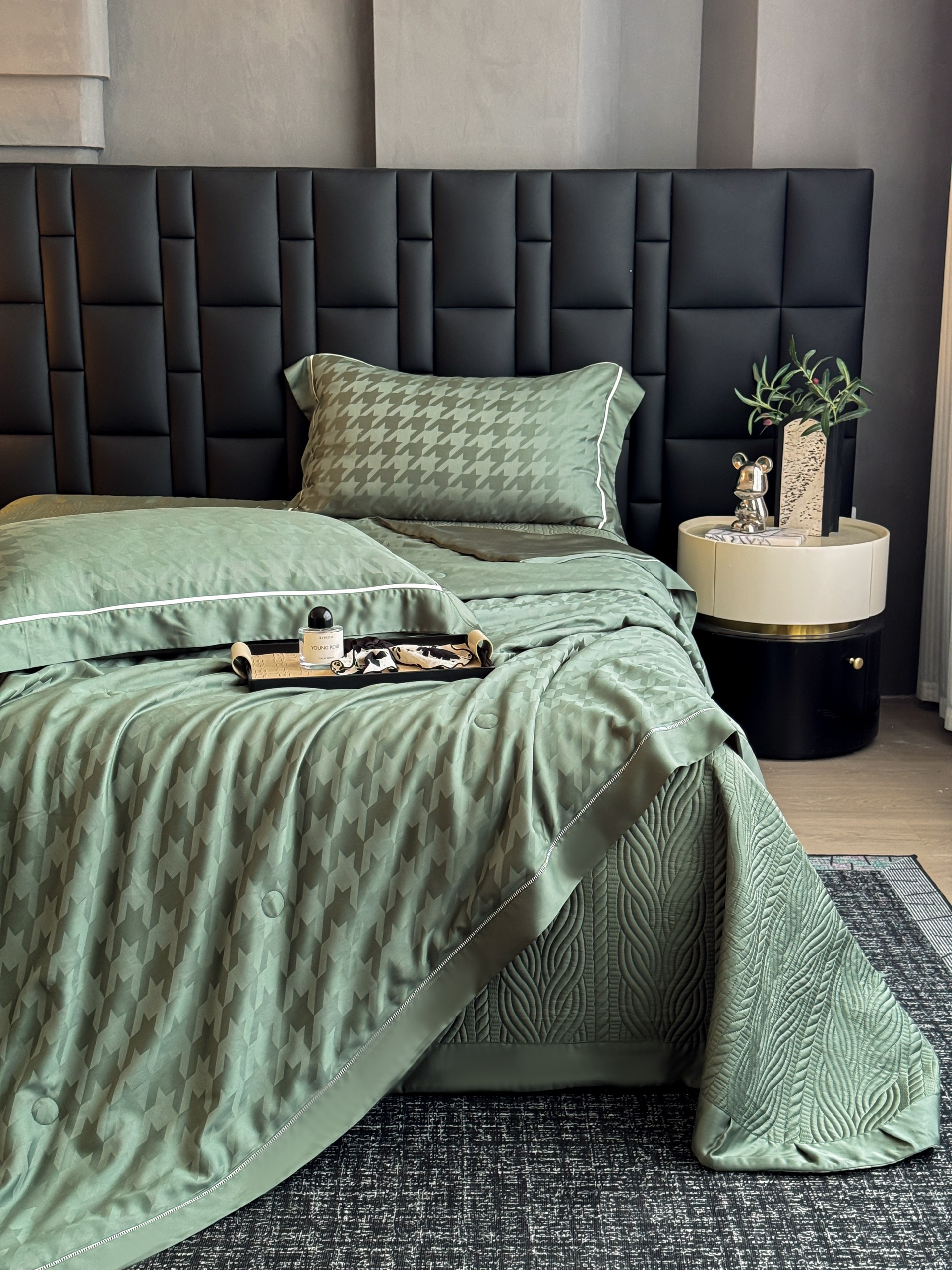 Bộ chăn ga Tencel Cao Cấp Roma 120s Màu Xanh Lá - Ảnh 3